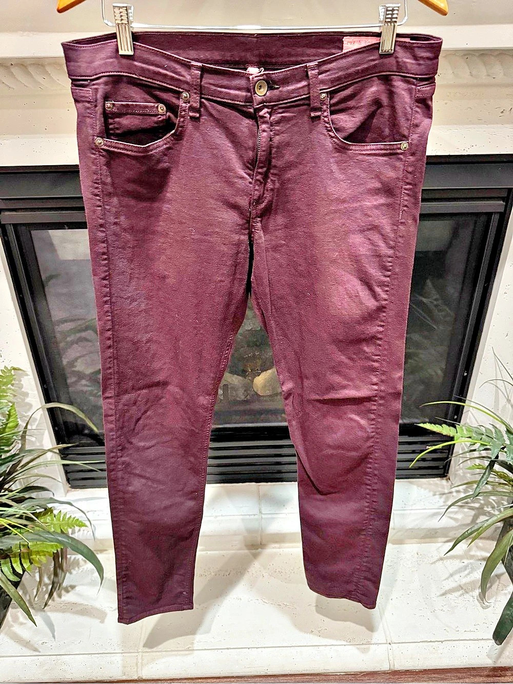 rag & bone The Dre Skinny Jeans in Aged Wine Waist 30